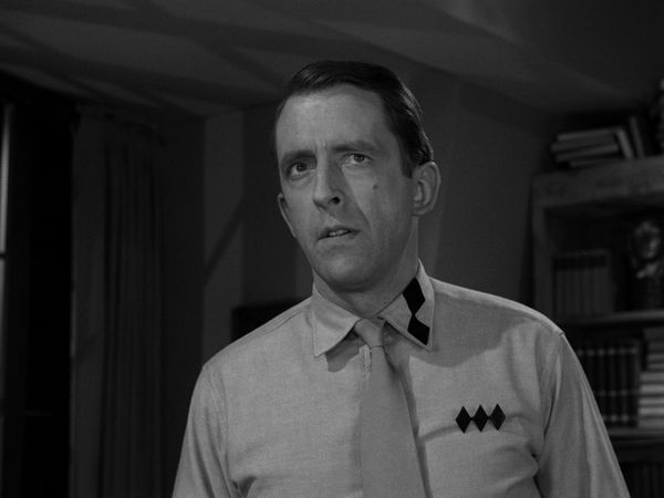 The Twilight Zone - The Obsolete Man