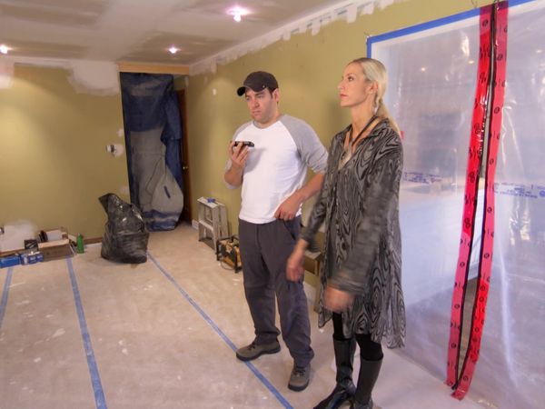 Candice Tells All - Fabulous Family Room