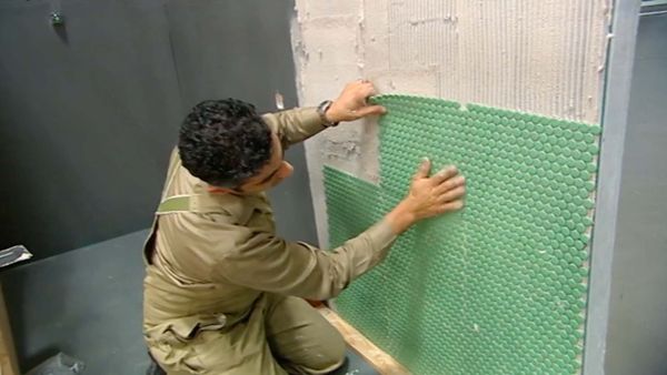 The Renovators - How To - DIY Bathroom