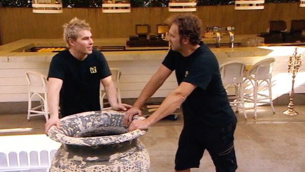 The Renovators - Challenge - Bath House