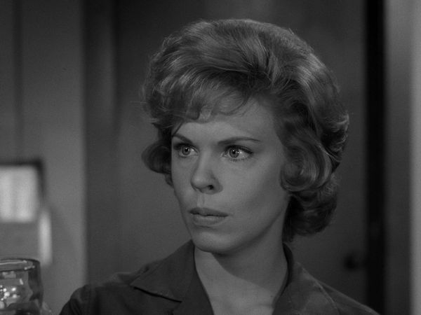 The Twilight Zone - 100 Yards over the Rim