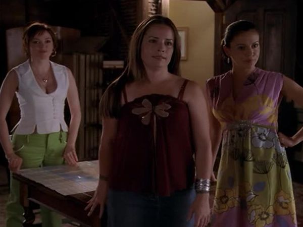 Charmed - Still Charmed And Kicking