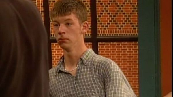 The Jerry Springer Show - Brawling Over Babes!