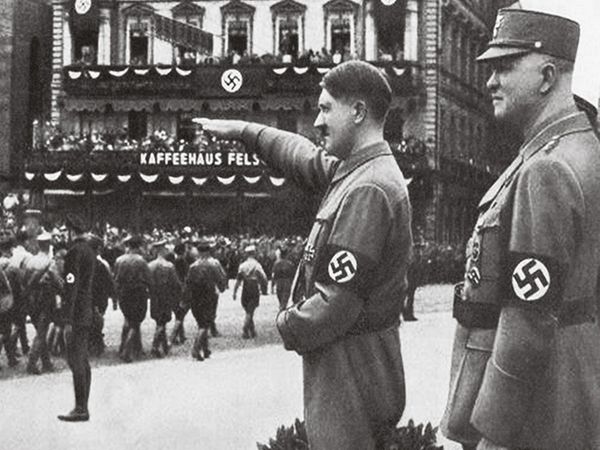 Hitler, La historia jamás contada - Parte I
