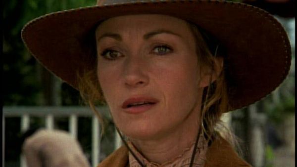 Dr. Quinn, Medicine Woman - WAVE GOODBYE