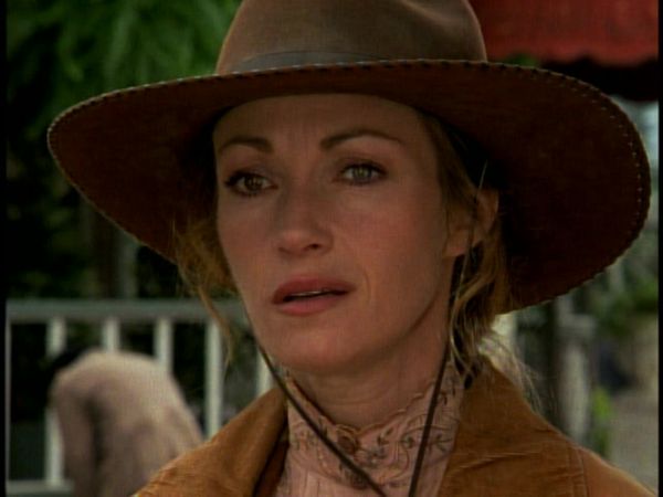 Dr. Quinn, Medicine Woman - WAVE GOODBYE
