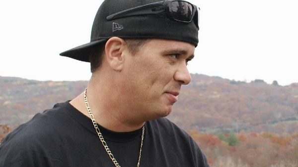 Storage Wars New York - The Shore Thing