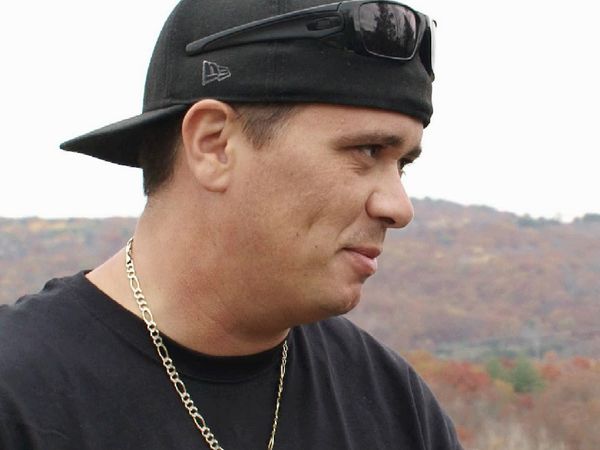 Storage Wars New York - The Shore Thing