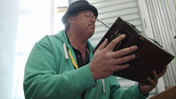 Storage Wars New York - An Embarrassment of Richards