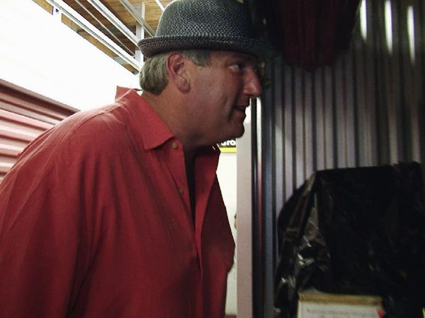 Storage Wars New York - East River Gold