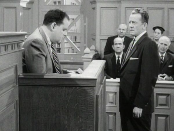 Perry Mason - The Case of the Daring Decoy