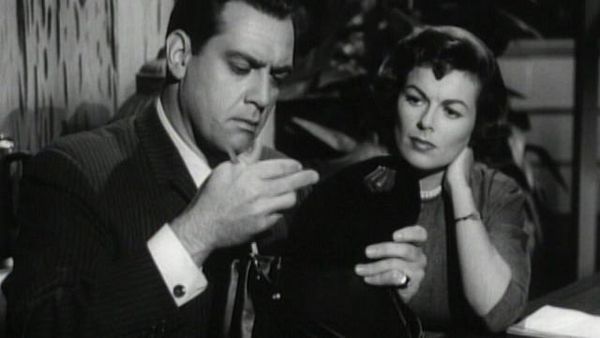Perry Mason - The Case of the Hesitant Hostess