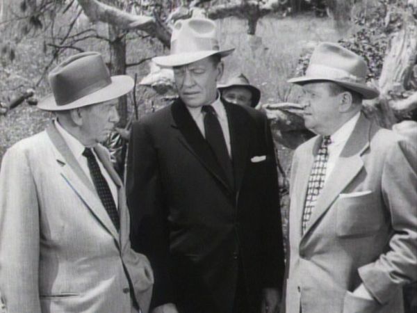 Perry Mason - The Case of the Runaway Corpse