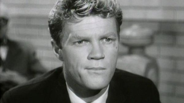 Perry Mason - The Case of the Ominous Outcast