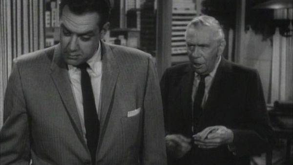 Perry Mason - The Case of the Howling Dog
