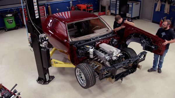 Detroit Muscle (LAS) - Construcción del Buck Regal de Cuerpo G, revisando los vidrios y lo que falte