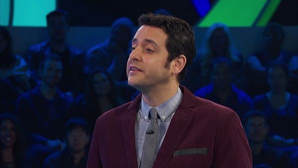 Idiotest - Small Town Couple vs. Friends