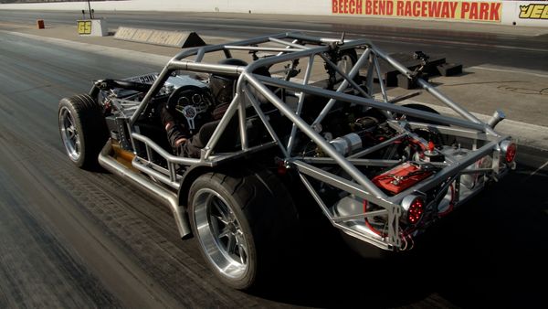 Engine Power (LAS) - Tunnel Rammed Windsor a toda potencia
