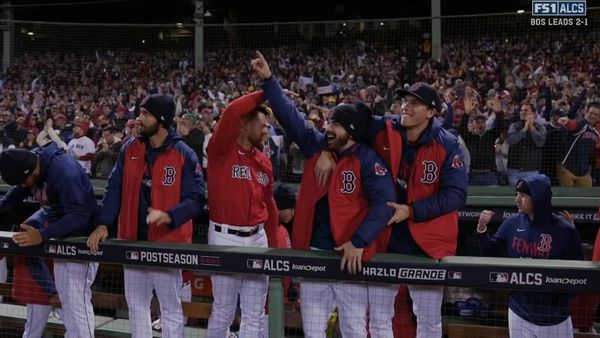 Great Games - 10/19/21: Astros win 9-2 in Game 4 of 2021 ALCS