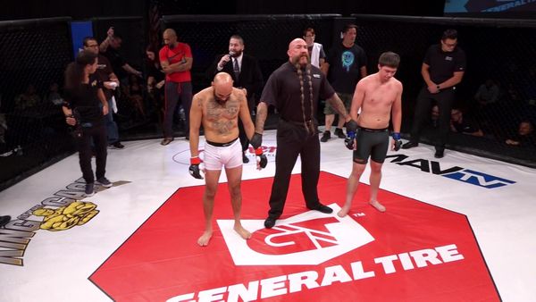 King of the Cage - KOTC FUTURE LEGENDS 39