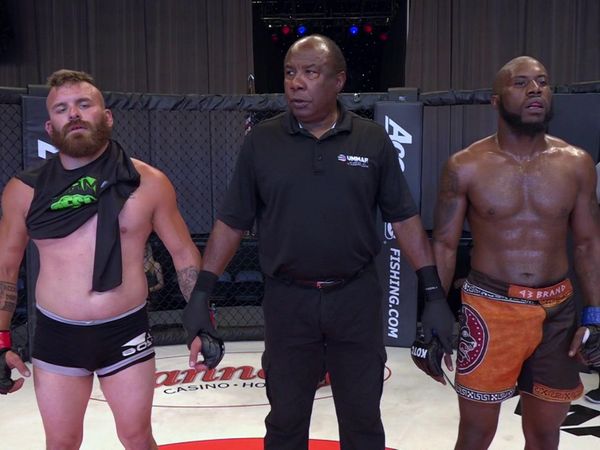King of the Cage - KOTC FUTURE LEGENDS 37