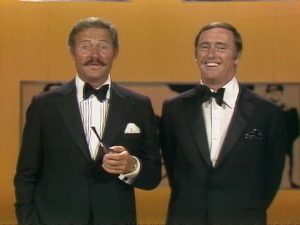 Rowan & Martin's Laugh-In - Rowan & Martin's Laugh-In: S4 E4