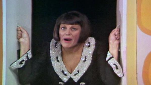 Rowan & Martin's Laugh-In - Rowan & Martin's Laugh-In: S1 E6