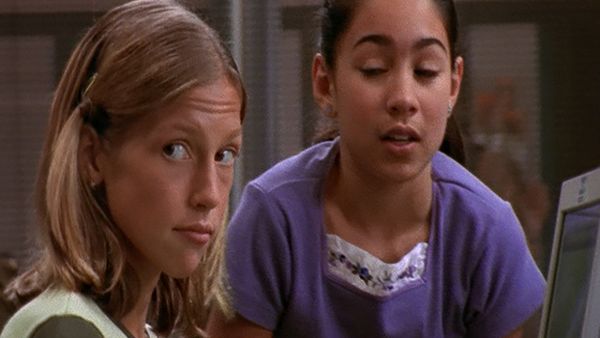 Degrassi: la nueva generación - Idioteque