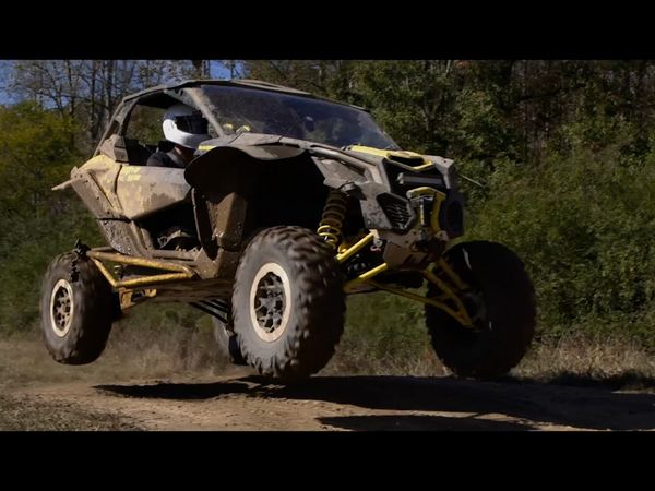 Carcass - El Chevy M1010 se transforma en un Willys Wagon