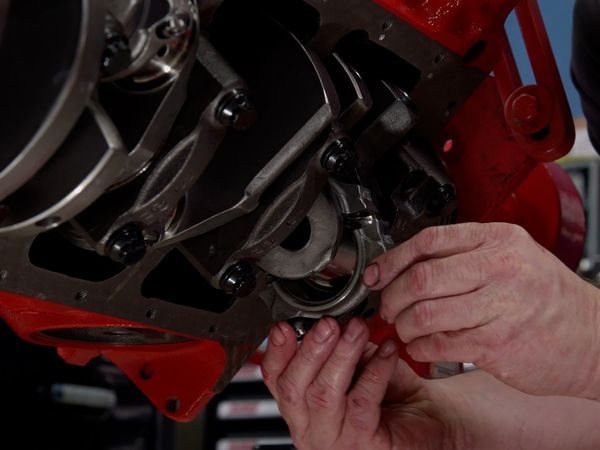 Engine Power - Montando un Mopar 410 con alta inducción de flujo