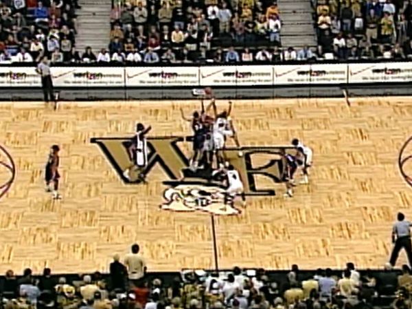 Origin Games - Chris Paul Hustles for a Win 2005