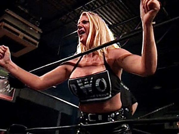 Womens Wrestling Wars - women's wrestling wars: criminal brutality