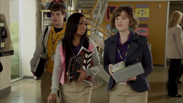 Degrassi: la nueva generación - Should've Said No, Parte. 1