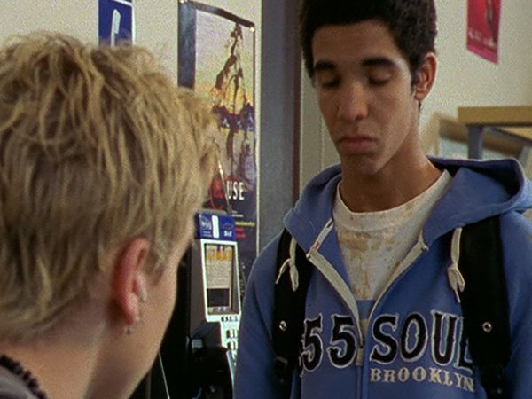 Degrassi: la nueva generación - Can't Tell Me Nothing, Parte 1