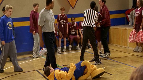 Degrassi: la nueva generación - Can't Tell Me Nothing, Parte 2