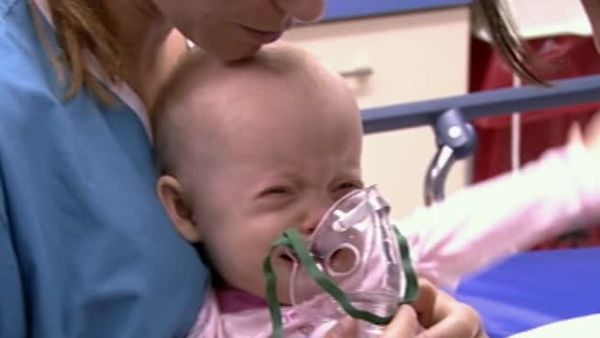 Sala de emergencias: Historias inéditas - Mujer en coma sorprende