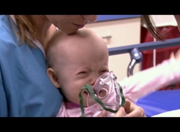 Sala de emergencias: Historias inéditas - Mujer en coma sorprende