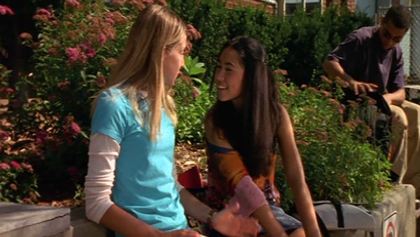 Degrassi: la nueva generación - In The Cold Cold Night, Parte 1