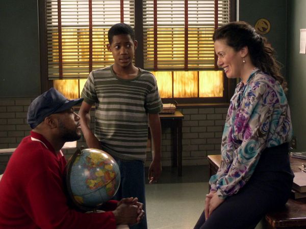 Everybody Hates Chris - Everybody Hates The Ex-Cons