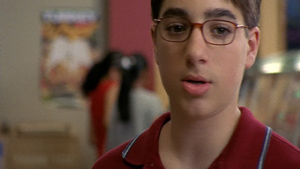 Degrassi: The Next Generation - Sin pánico, Parte 1