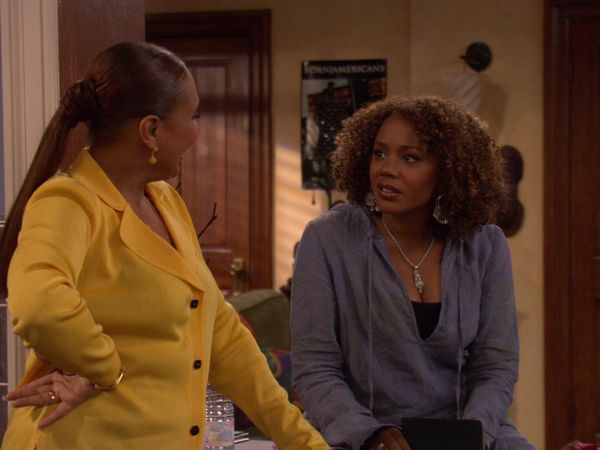 Half & Half - The Big Pomp And Circumstance Episode