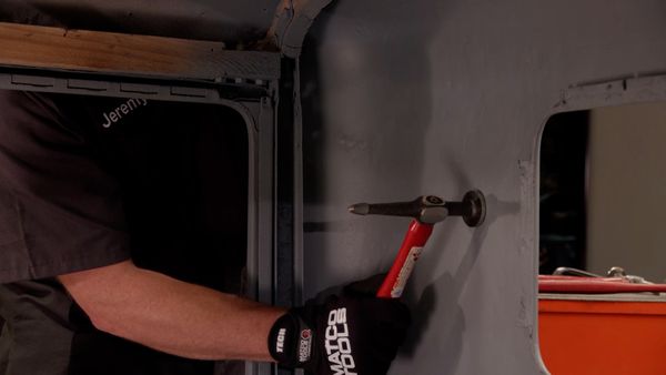 Truck Tech (LAS) - Transformación de un Modelo A de 1930 en un Street Rod moderno.