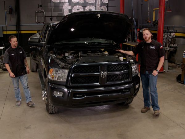 Truck Tech (LAS) - La Ram 3500 recibe un interenfriador más grande.
