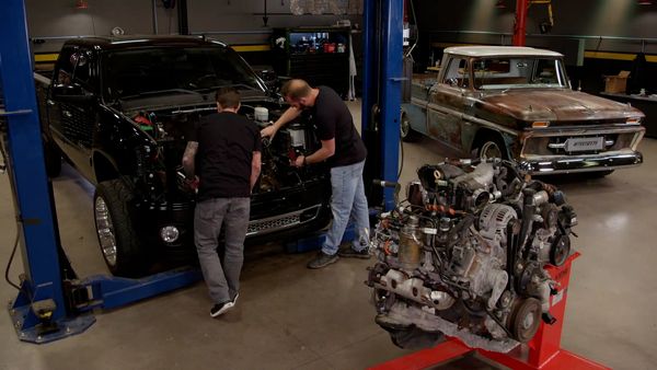 Truck Tech (LAS) - Mejoras de combustible diesel en el Duramax para alto rendimiento del Dragonali