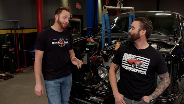 Truck Tech (LAS) - Desmontaje de un Duramax preparándolo para los 1000 caballos de fuerza