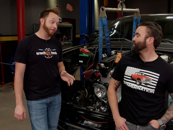 Truck Tech (LAS) - Desmontaje de un Duramax preparándolo para los 1000 caballos de fuerza