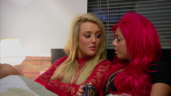 Geordie Shore - Here's How To Be A Lady
