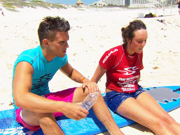 Geordie Shore - Vicky And Holly's Task
