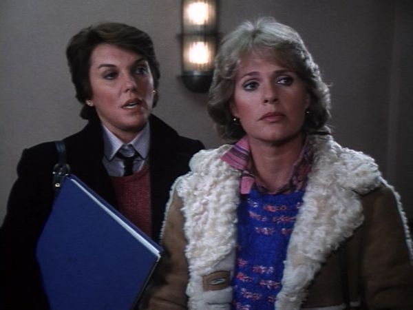Cagney & Lacey - Violations