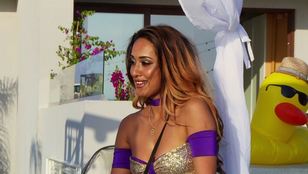 Ex On The Beach - Zahida Wages War